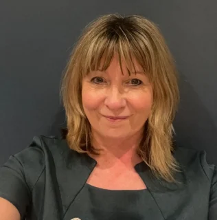 Picture of Louise, the reflexologist